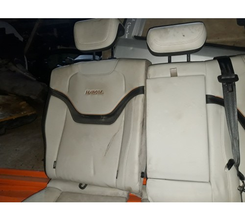 Задний ряд сидений