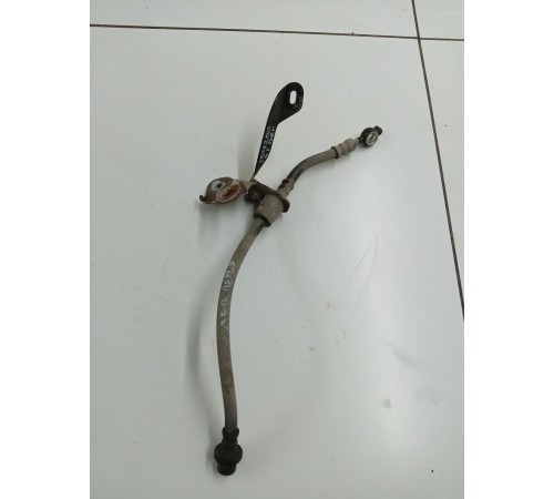 Тормозной шланг передний левый