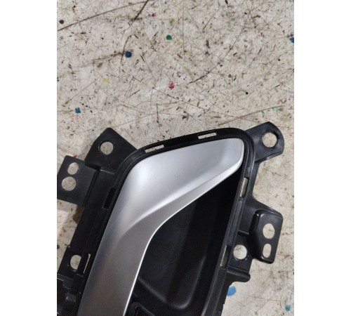 Ручка двери задняя правая внутренняя