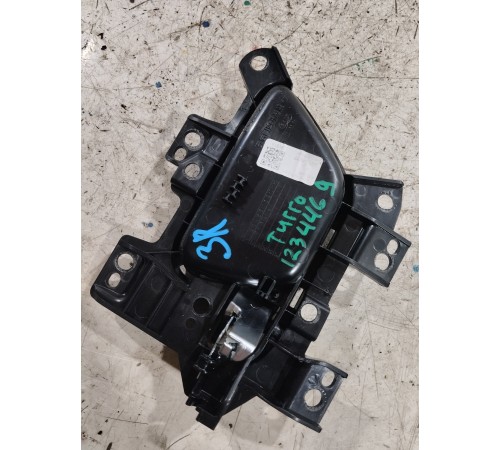 Ручка двери задняя правая внутренняя