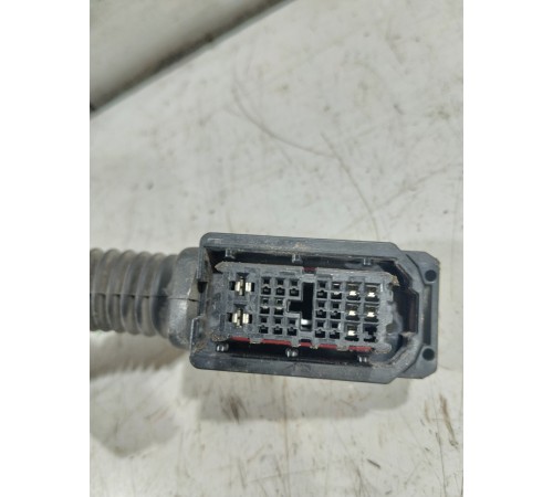 Электропроводка двери задняя правая