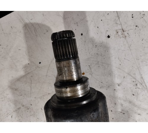 Привод (полуось) передний левый