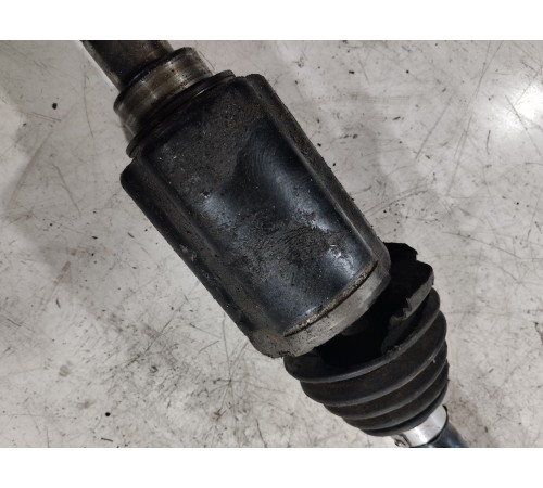 Привод (полуось) передний левый