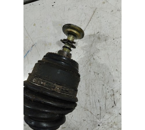 Привод (полуось) передний левый