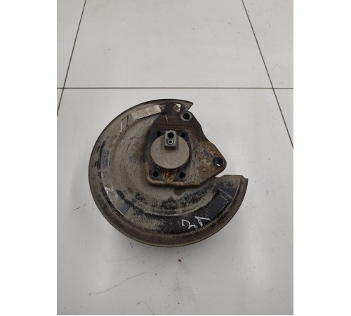 Ступица задняя левая