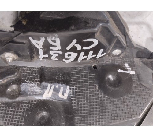 Замок двери (передний правый)