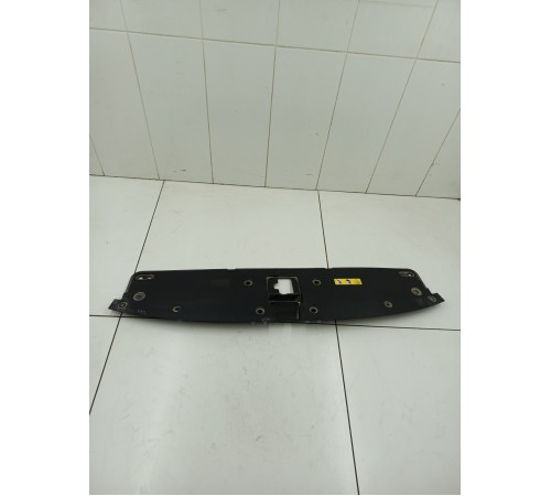 Накладка замка капота