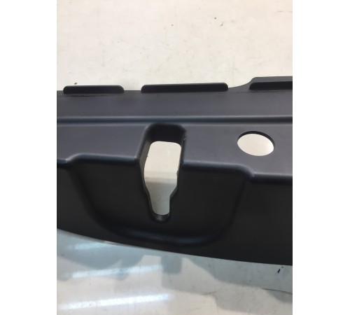 Накладка замка двери багажника