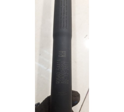 Амортизатор багажника (правый)