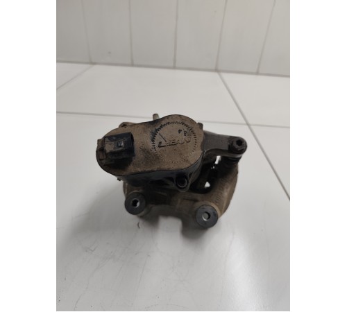 Суппорт задний левый