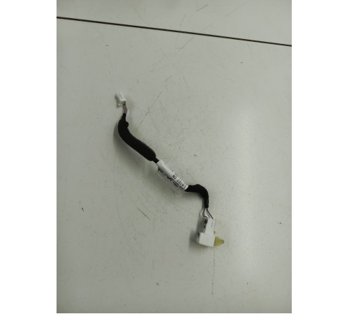 Провод кнопки стеклоподъёмника задний правый