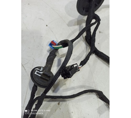 Электропроводка двери (передняя левая)