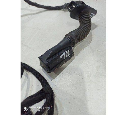 Электропроводка двери (передняя левая)