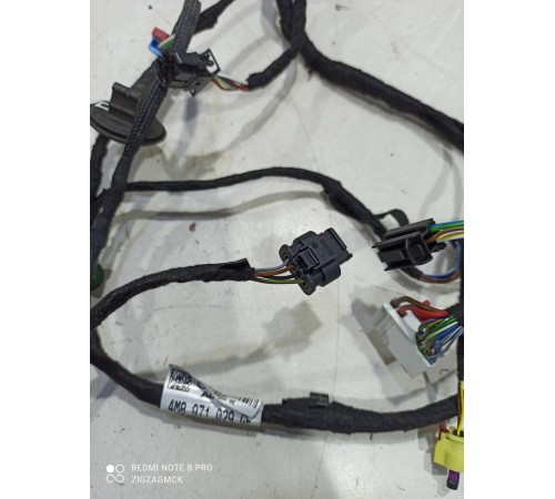 Электропроводка двери (передняя левая)