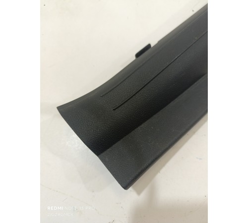 Накладка порога задняя левая внутренняя