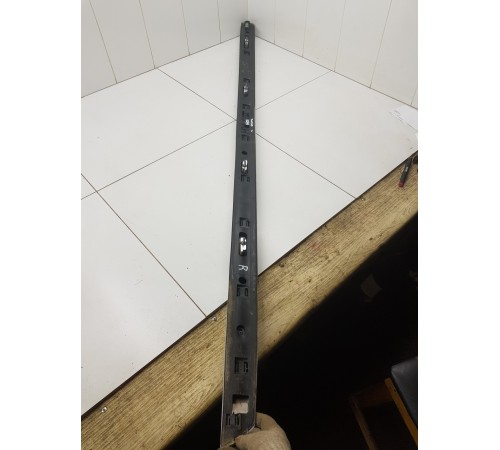 Рейлинг крыши правый