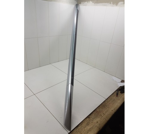 Рейлинг крыши правый