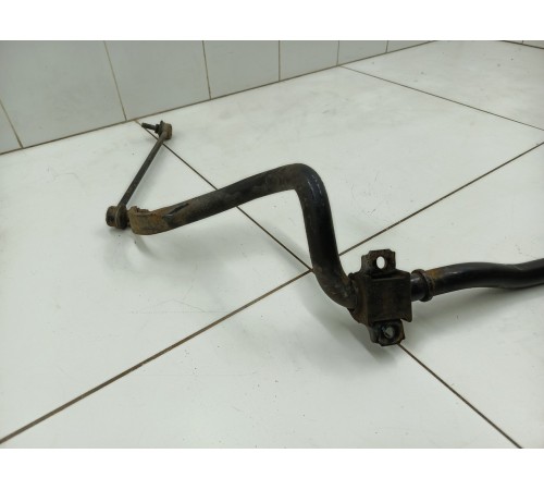 Стабилизатор передний