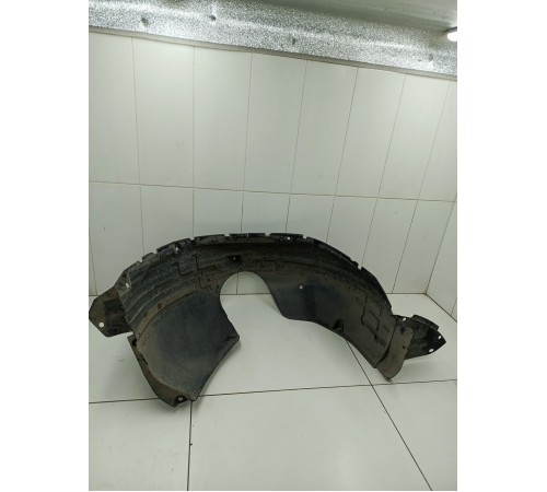 Подкрылок локер передний правый