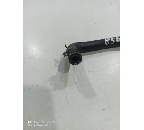 Патрубок системы охлаждения