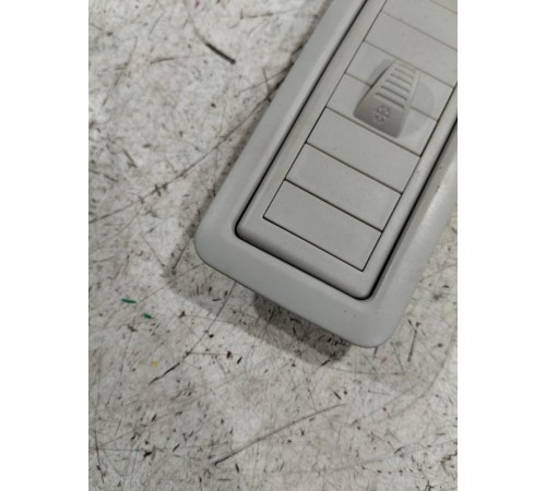 Воздушный дефлектор салона зимний левый