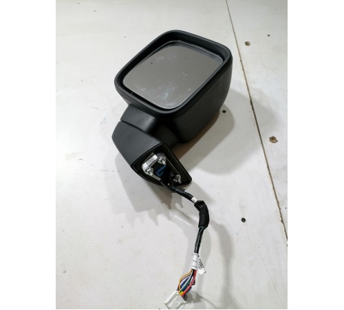 Зеркало левое боковое с камерой