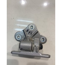 Петля двери (задняя, левая, нижняя)