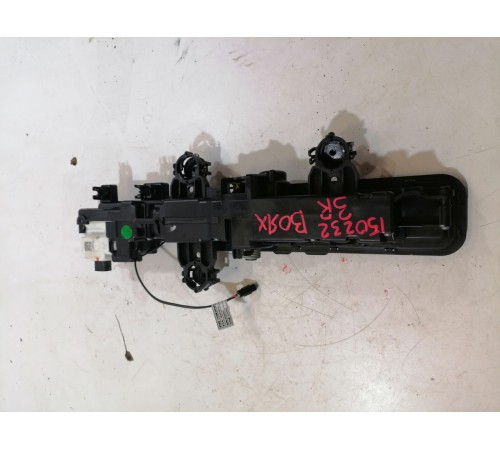 Ручка двери задняя правая наружная