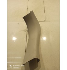 Обшивка двери багажника (левая)