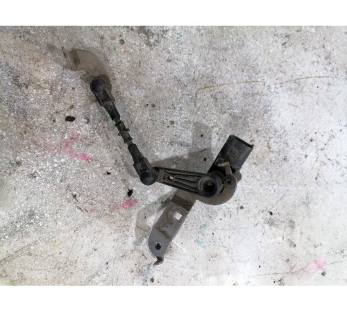 Датчик уровня высоты передний левый