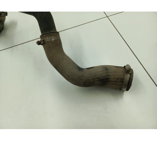 Патрубок интеркулера