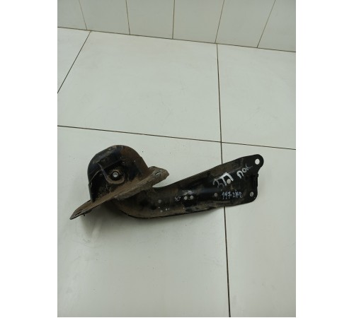 Рычаг задний правый