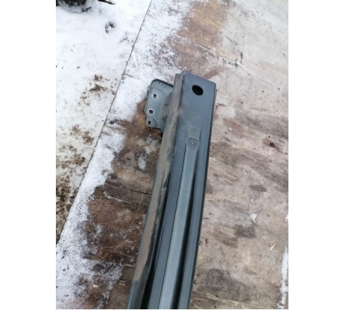 Усилитель заднего бампера