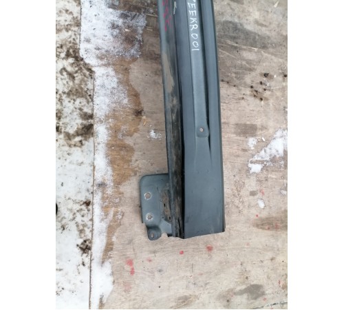 Усилитель заднего бампера