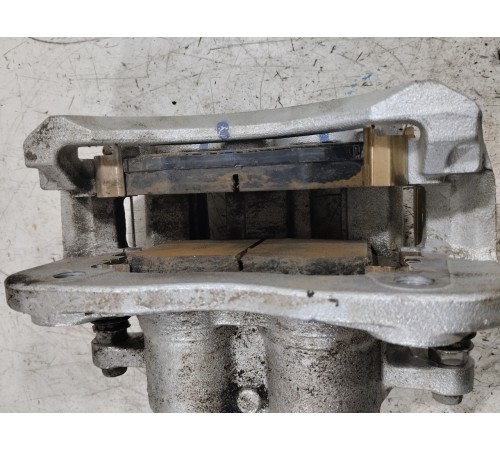 Суппорт тормозной передний левый