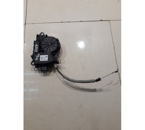 Механизм подъёма двери багажника