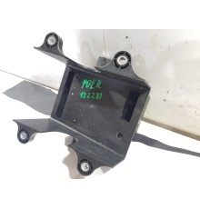 Кронштейн крепление центральной консоли