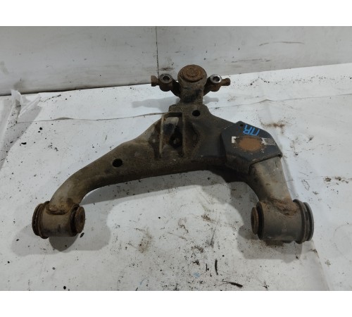 Рычаг подвески передний правый