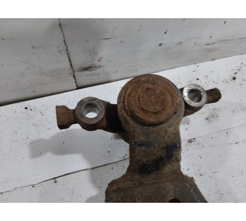 Рычаг подвески передний правый