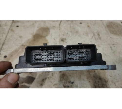 Блок управления двигателем