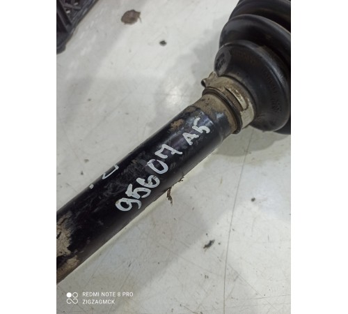 Привод(полуось) передний левый