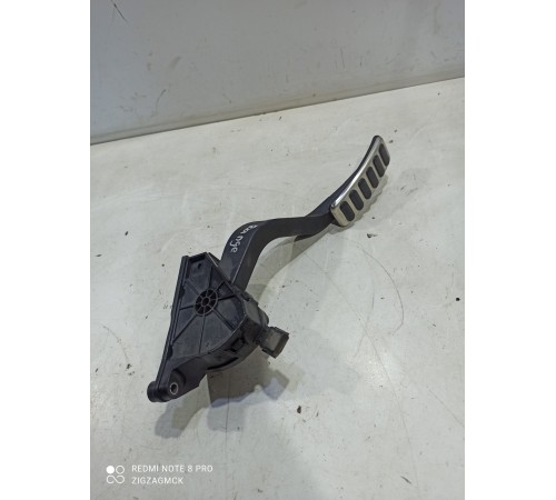 Педаль газа