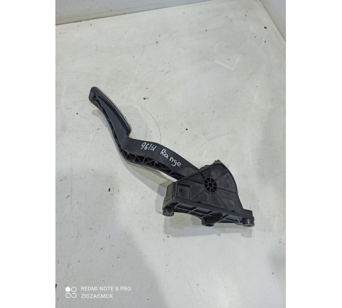 Педаль газа