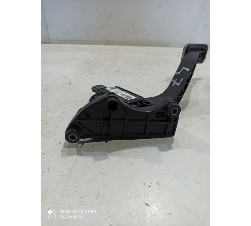 Педаль газа