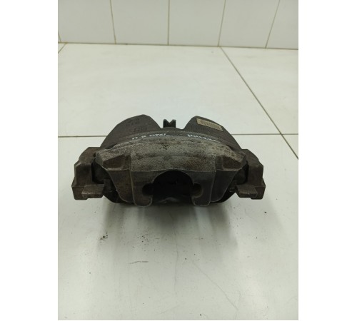 Суппорт передний правый