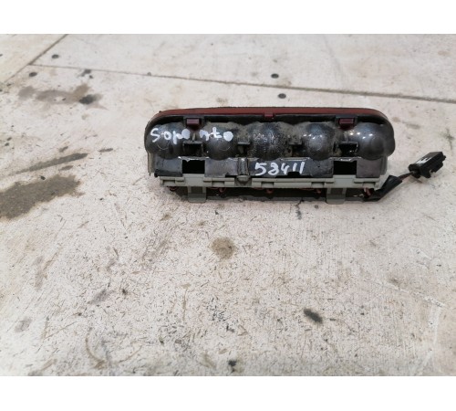 Фонарь задний стоп сигнал