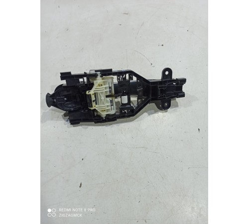 Ручка двери (задняя правая внешняя)