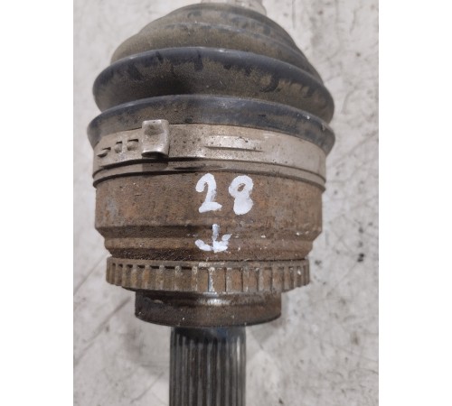 Привод (полуось) передний левый