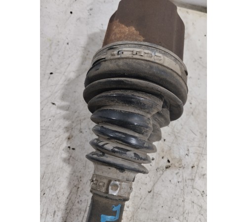 Привод (полуось) передний левый