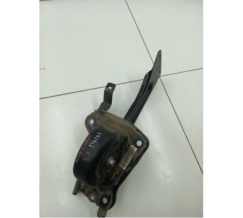 Рычаг подвески задний левый